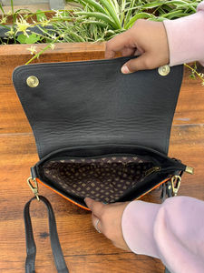 กระเป๋าสะพายพาดลำตัวหนังวัวพิมพ์ลายสัตว์สุดหรูสำหรับผู้หญิงกระเป๋าหนังแท้มีฝาปิดแบบคล้องข้อมือ - Product Image 6