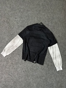 เสื้อยืดแขนยาวสองชั้นดีไซน์ใหม่ ผ้าฝ้าย 100% คอกลม พิมพ์ลายลำลอง สตรีทแวร์ ดีไซน์พิมพ์ลายตามสั่ง - Product Image 2