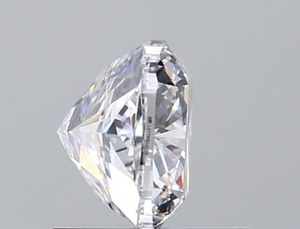 เพชรทรงสี่เหลี่ยมคุชชั่น 1.01 กะรัต D VVS2 เพาะเลี้ยงในห้องปฏิบัติการ ได้รับการรับรองจาก IGI แบบ CVD สำหรับแหวนหมั้นสไตล์วินเทจคลาสสิก - Product Image 3