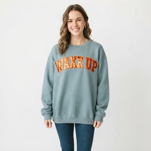 Sudadera de cuello redondo para mujer con lentejuelas personalizadas y letras bordadas, estilo oversize, informal y a la moda. - Product Image 1