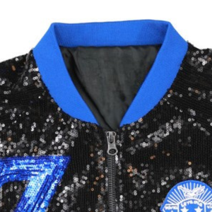 Chaqueta Bomber Negra con Lentejuelas Zeta Phi Beta para Mujer, Chaqueta de Sororidad con Letras Griegas Brillantes y Cierre de Cremallera, Ribete Azul, Prenda Exterior Elegante - Product Image 5