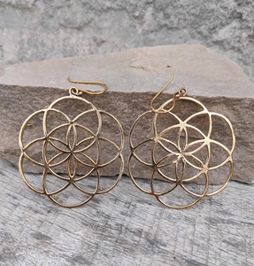 Pendientes de Latón Sin Níquel, Sin Plomo, Acabado Sólido, Precio de Fábrica al Por Mayor, Pendientes de Latón Personalizados - Product Image 2