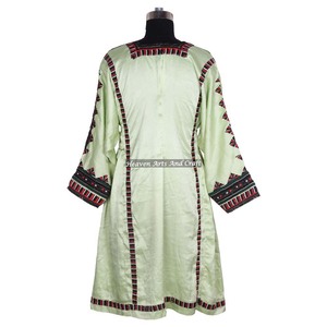 Vestido Afgano Vintage Banjara con Bordado a Mano, Estilo Bohemio, Hecho a Mano - Product Image 6