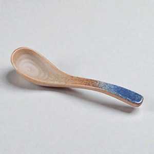 Cuillères à soupe ramen en porcelaine bleue dégradée, couleur personnalisée, style classique japonais, cuillère asiatique pour nouilles, design classique par UO - Product Image 6