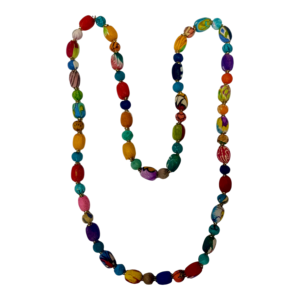Collar con Borlas Doradas Hechas a Mano, Estilo Bohemio, Cuentas de Tela de Colores, Cadena de Eslabones, Diseño Único y Ecológico - Product Image 5