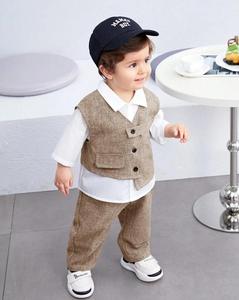 ชุดสูทเด็กผู้ชายแบบไม่สมมาตร 3 ชิ้น (เสื้อกั๊ก เสื้อเชิ้ต และกางเกง) - Product Image 3