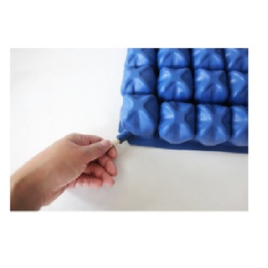 Coussin de massage gonflable haute performance avec housse antidérapante pour le massage et la prévention des escarres - Product Image 4