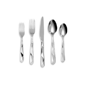 Couverts en acier inoxydable de qualité supérieure, conçus pour simplifier la préparation des repas grâce à une construction robuste et une utilisation à long terme. - Product Image 4