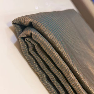 Tela Satén Metálica de Poliéster/Nailon, Tejido de Peso Medio para Vestidos de Niña, Prendas de Vestir, Bodas y Fiestas - Product Image 1