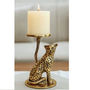 Support de bougie en métal gravé à la main au design créatif – Décoration pour mariages, fêtes, hôtels, restaurants – Fournisseur indien - Product Image 1
