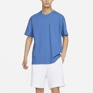 Cómodos pantalones cortos de felpa francesa con tejido de punto suave, diseño transpirable y corte relajado, perfectos para descansar o salir. - Product Image 1