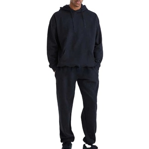 Streetwear confortable de style de rue pour hommes survêtement de jogging ensemble de pantalons de survêtement à capuche et à épaules tombantes à motif solide imprimé - Product Image 5