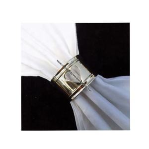 Wholesale Table Decor Brass <b>Napkin</b> <b>Holder</b> with Heart Design Ring Shape Metal <b>Napkin</b> Rings for Hotel Restaurant Home Cafe Parties - Product Image 2