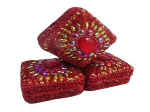 Cajas de Joyería Artesanales Talladas a Mano con Forma Cuadrada, Diseño Étnico con Brillo, Material de Madera y Piedra para Exhibir tus Joyas Favoritas - Product Image 3