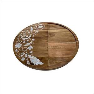 Plateau de service rond en bois de luxe et plateau de dîner avec incrustation de perles et calligraphie arabe pour la présentation de table de fête de l'Aïd - Product Image 2
