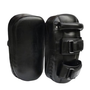 Protector de Patadas Personalizado Verde y Negro de Cuero PU y PVC Ecológico, Escudo de Boxeo Muay Thai, Almohadilla de Entrenamiento Ajustable para MMA - Product Image 4