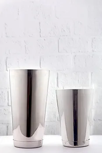 Shaker à cocktails en cuivre martelé, shaker en acier inoxydable, shaker en métal, nouveau design, design luxueux et tendance - Product Image 6