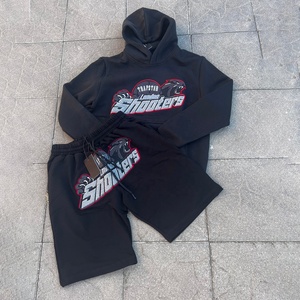 Ensemble sweat à capuche et short en coton épais personnalisé, broderie éponge de haute qualité, patch en chenille - Product Image 1