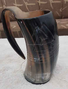 แก้วน้ำทรงเขาสัตว์ไวกิ้ง คุณภาพพรีเมียม เป็นมิตรกับสิ่งแวดล้อม งานแฮนด์เมดจากวัสดุธรรมชาติ ขนาดสั่งทำได้ แก้วเบียร์ลายสัตว์ ของขวัญงานแต่งงาน - Product Image 4