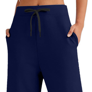 Pantalon de survêtement cargo ample en molleton pour femme, personnalisé OEM, idéal pour l'hiver et la course, avec devant plat - Product Image 6