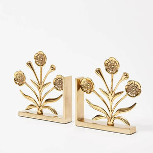 Eco Friendly Antique Style Aluminum Bookends Featuring Vintage Finish For Classic Study Room And Traditional Home Library Decor - Product Image 1