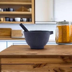 Mortero y Pilón de Hierro Fundido para Moler Especias en la Cocina - Product Image 4