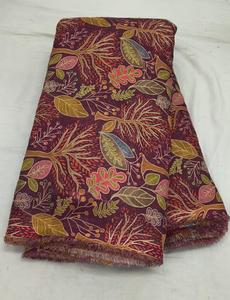 Tissu en lin de qualité supérieure avec broderie florale, mélange respirant de coton et de lin pur avec travail artisanal floral, idéal pour les saris et les costumes - Product Image 5