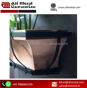 Jardinière en métal galvanisé Urban Oasis pour jardin de ferme Décoration extérieure intérieure et entièrement personnalisée - Product Image 2