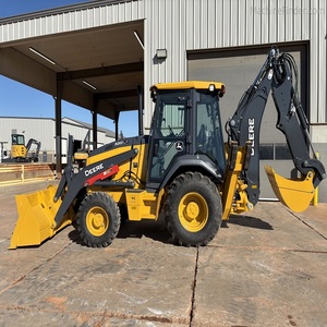 Chargeuse-pelleteuse John Deere à prix avantageux pour la construction routière, le développement agricole, l'aménagement paysager et les projets d'excavation professionnels - Product Image 4