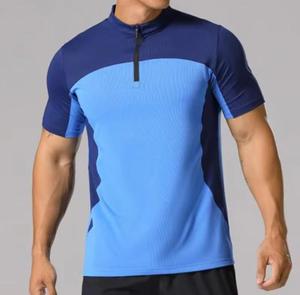 T-shirt sportif tricoté à manches courtes pour homme, séchage rapide, col rond, coupe classique, longueur standard, logo frontal, Spandex/Polyester - Product Image 1