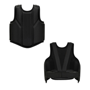 Protection de poitrine en cuir sur mesure pour les sports de combat, telle que le kickboxing, le MMA, le karaté, le taekwondo, bouclier de karaté fait main - Product Image 6