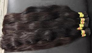 Extensions de cheveux naturels noirs indiens Remy, tissées à la machine, lisses, double épaisseur, en lots de cheveux humains pour tissage et coiffage en salon - Product Image 3