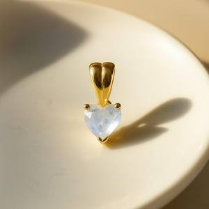 Pendentif Cœur en Pierre de Lune Arc-en-ciel, Argent Sterling 925 Plaqué Or 14K, Bijou Fait Main en Pierre Précieuse, Cadeau pour Femme, Style Ethnique, IGI - Product Image 3