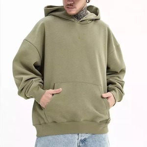 Sudadera con Capucha Personalizada de Alta Calidad, Sudadera con Estampado Puff, Ropa Urbana de Invierno para Hombre, Diseño Moderno con Estampado Puff - Product Image 1