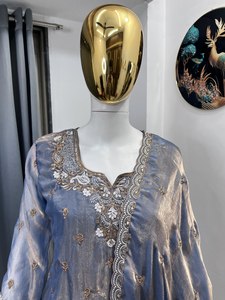 Conjunto de Traje Palazzo Farshi Bordado Premium para Mujer con Trabajo de Lentejuelas Pesadas - Product Image 6