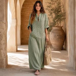 Robe maxi en lin et coton rayée à col en V, style bohème décontracté pour l'été, manches trois quarts avec poches, prix de gros - Product Image 1