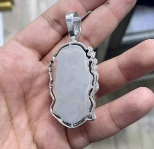 Pendentif Visage de Christ en Argent 925 avec Moissanite Micro-Pavée, Breloque Religieuse Unisexe, Bijou Thème Chrétien - Product Image 2