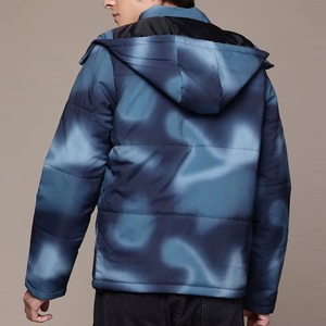 Chaqueta de Plumón Impermeable para Hombre con Cuello Burbuja y Parches, Precio Competitivo, Venta Caliente, Suministro Directo de Fábrica, Último Estilo - Product Image 2