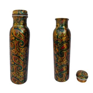 Bouteille d'eau en cuivre pur fraîchement fabriquée avec des finitions d'impression de motifs floraux pour la salle de sport, la consommation d'eau, la décoration de table - Product Image 3