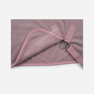 CODER SPORTS OEM ODM Couverture pour chevaux personnalisée, imperméable, respirante, de qualité supérieure, durable, légère, toutes saisons, intérieur-extérieur - Product Image 3