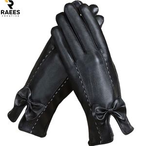 Gants d'hiver pour femmes, prix bas, qualité supérieure, chauds, pour le cyclisme, écran tactile, coupe-vent, simili cuir, tendance - Product Image 1