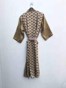 El Mejor Kimono de Seda Vintage Hecho a Mano para Mujer, Estilo Patchwork Boho, Ropa de Salón y Playa, Precio al por Mayor - Product Image 5