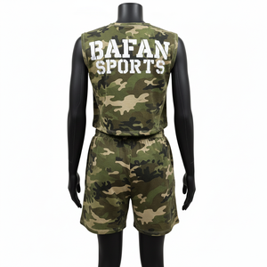 Conjunto de camiseta sin mangas y pantalones cortos para mujer, 100% algodón, jersey rico en algodón GSM, estampado con logotipo personalizado. - Product Image 2