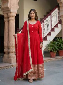 Robe longue en velours de qualité supérieure avec dupatta, élégante et luxueuse, tenue de mariage indienne et pakistanaise, entièrement cousue. - Product Image 3