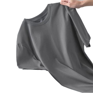 T-shirt pour homme, coupe ample, 100% coton, couleur gris uni, prix bas, service OEM, fabrication sur mesure. - Product Image 6