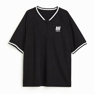 เสื้อยืดเปล่าคุณภาพพรีเมียม เหมาะสำหรับลุคสมัยใหม่และการสวมใส่ในชีวิตประจำวัน - Product Image 1