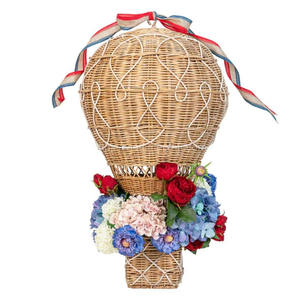 Décoration de chambre enfant attrayante en forme de montgolfière en rotin pour chambre à coucher, table à manger, Ramadan, provenant d'une usine du Vietnam - Product Image 1