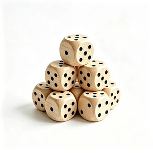 Dés de Ludo en bois poli et lisse, faits à la main, légers, durables, gravés, éco-responsables, ensemble de dés de jeu de société multifonctionnels - Product Image 5