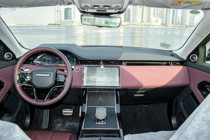 รถยนต์ใหม่เอี่ยม ปี 2025 แลนด์โรเวอร์ เรนจ์โรเวอร์ อีโวค ไดนามิก เอสอี พี530 สปอร์ตยูทิลิตี้ 4 ประตู 8006 กม. 299 แรงม้า เกียร์อัตโนมัติ - Product Image 6