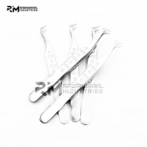 แหนบต่อขนตาคุณภาพสูง RMI รุ่น Russian Boot Volume Points สีเงิน พร้อมด้ามจับลายหัวใจ - Product Image 4